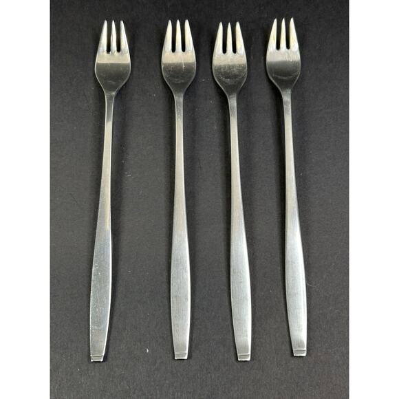 4x ONEIDACRAFT Deluxe Tempo COCKTAIL / SEAFOOD FORKS 6-1/8” Stainless Vintage - Picture 1 of 4